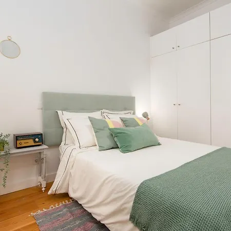 Charming In Private At Graca * Lisboa